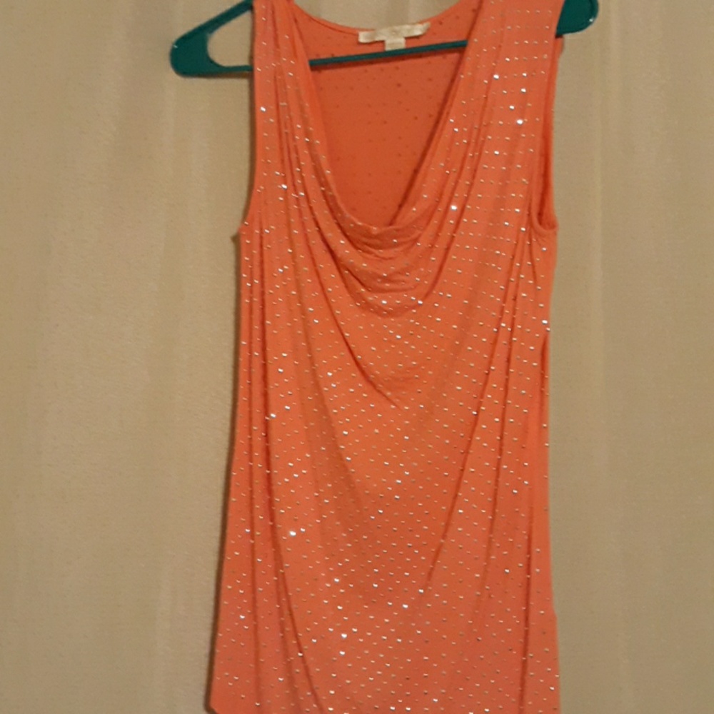 Pink tank